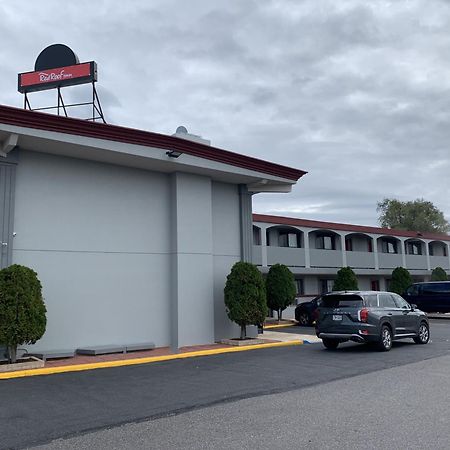 Red Roof Inn Copiague Dış mekan fotoğraf