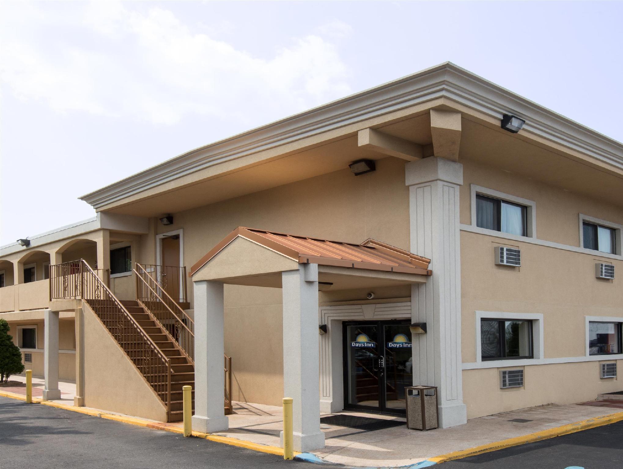 Red Roof Inn Copiague Dış mekan fotoğraf